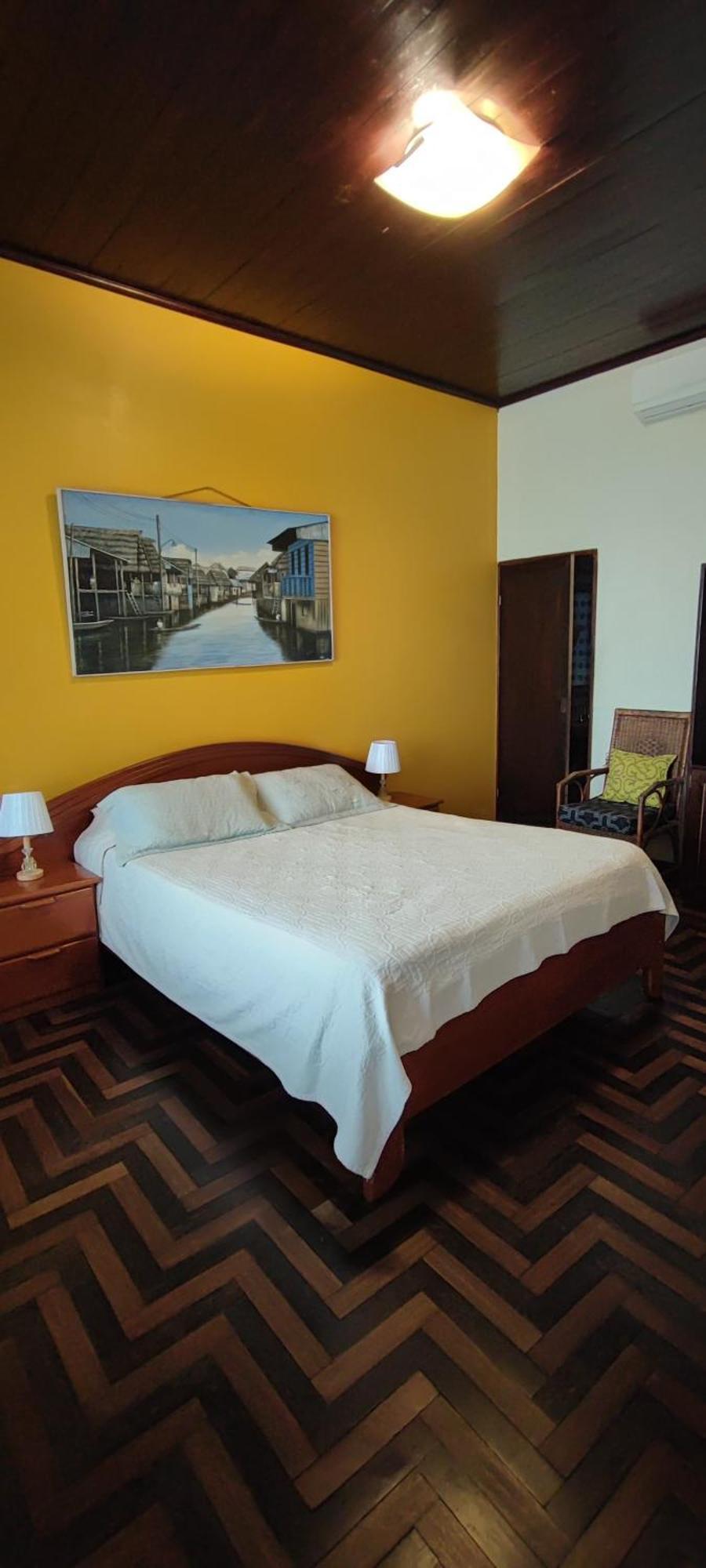 Flying Dog Hostel Iquitos Exterior photo