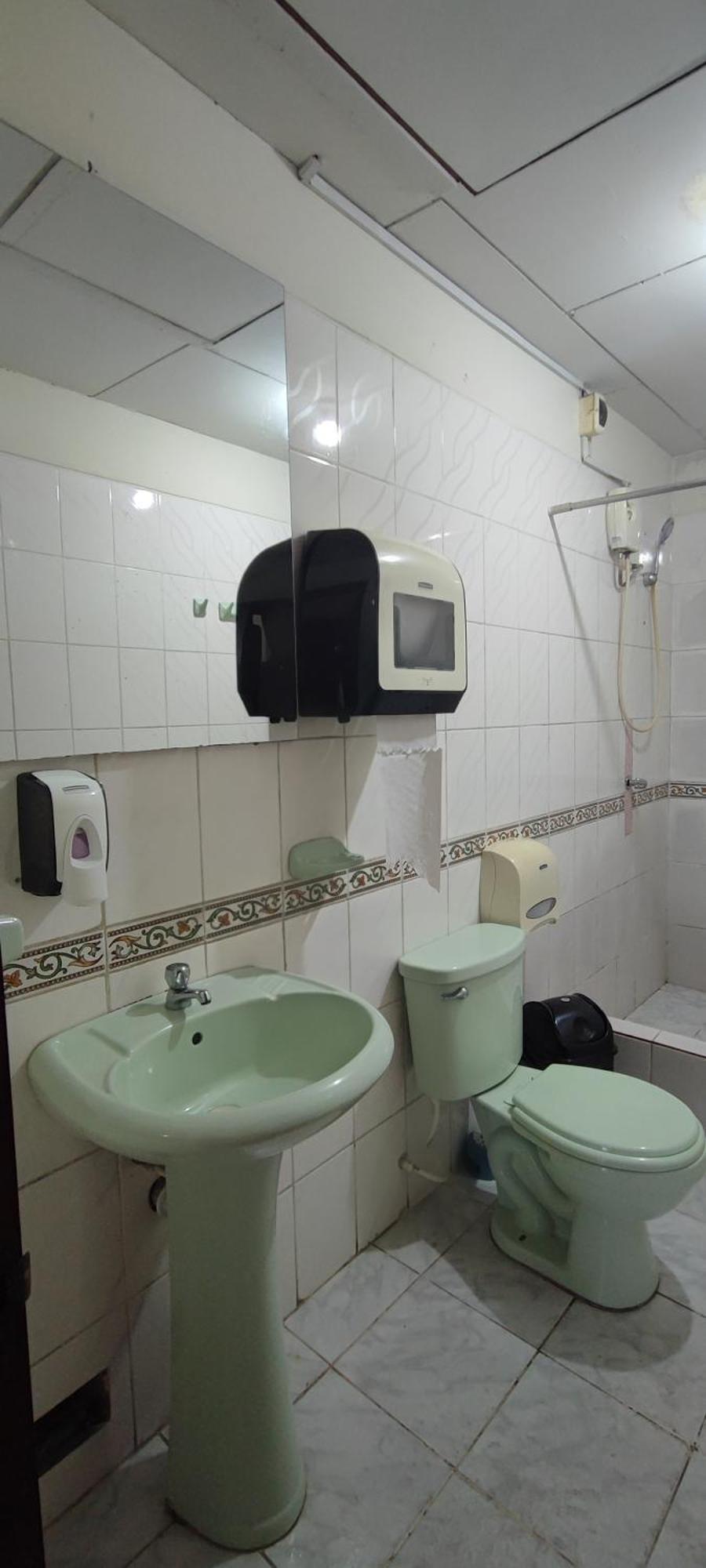 Flying Dog Hostel Iquitos Exterior photo